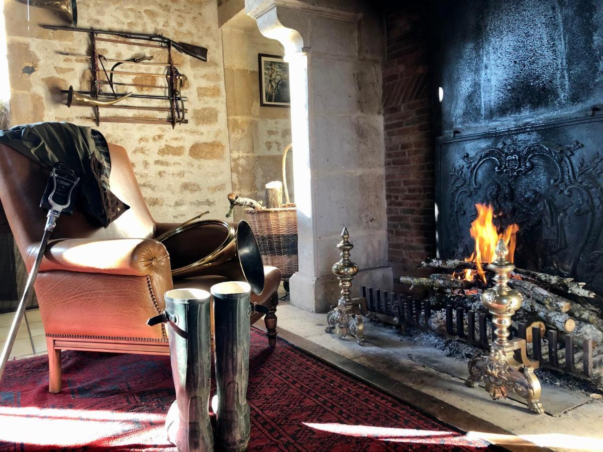 Saint-Hilaire-des-Loges Logis De La Touche Bed & Breakfast エクステリア 写真